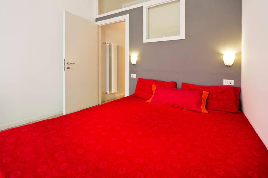 Milan Downtown - The Flat Apartment Ngoại thất bức ảnh