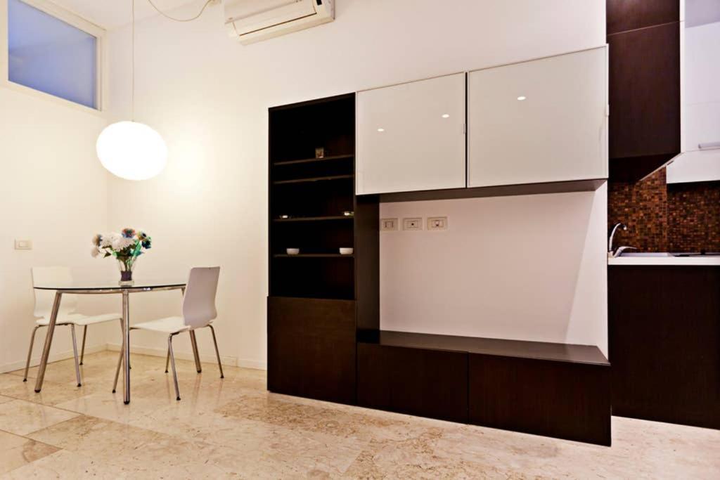 Milan Downtown - The Flat Apartment Ngoại thất bức ảnh